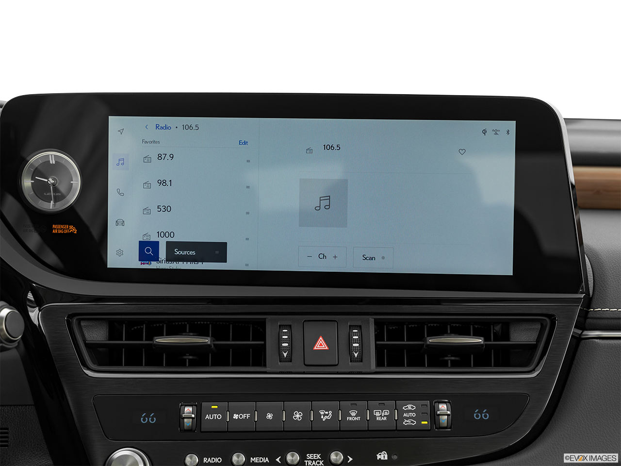 2024 Lexus ES 300h Base