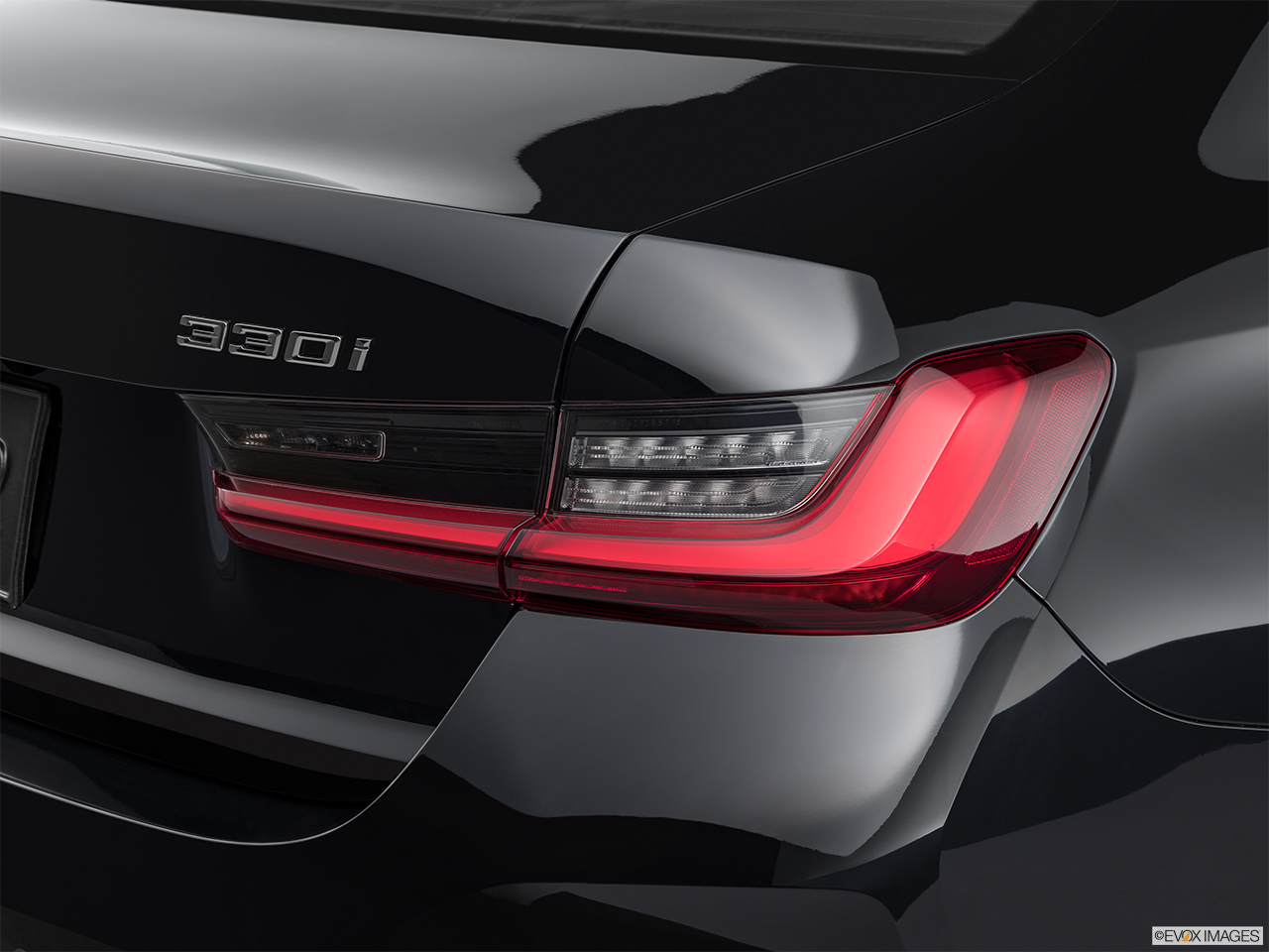 2024 BMW 3 Series 330i