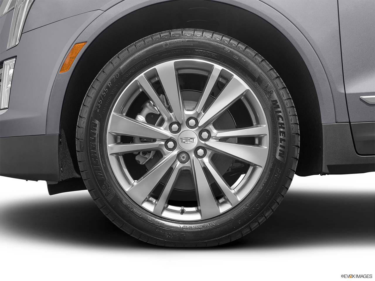 2024 Cadillac XT5 Luxury