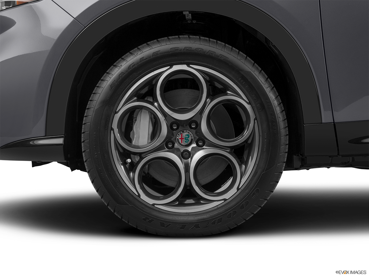 2025 Alfa Romeo Tonale Hybrid Base