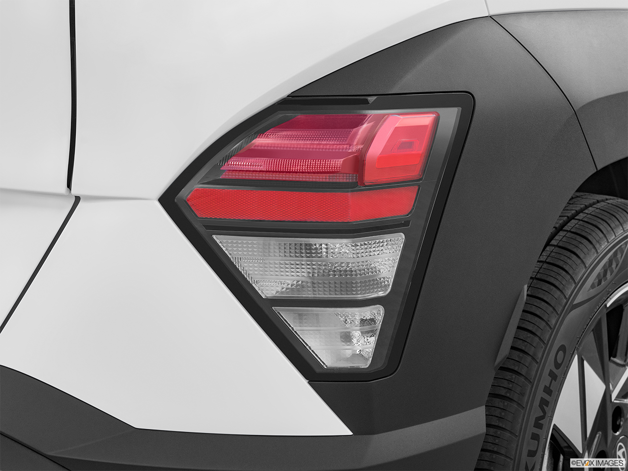 2024 Hyundai KONA SE