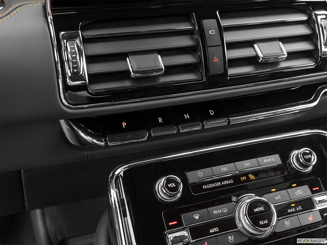 2024 Lincoln Navigator L Premiere