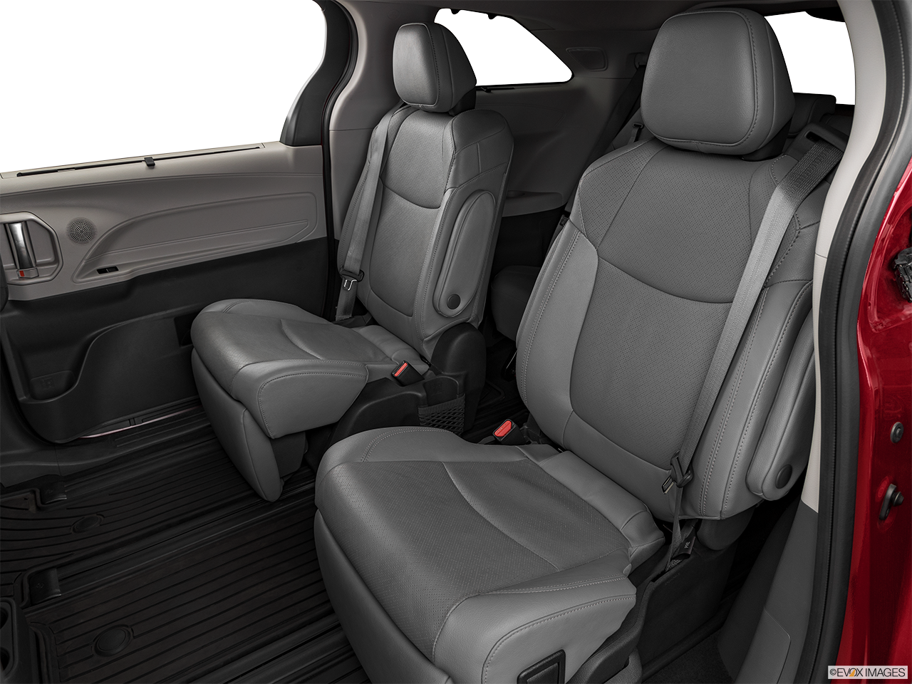 2024 Toyota Sienna LE 8-Passenger