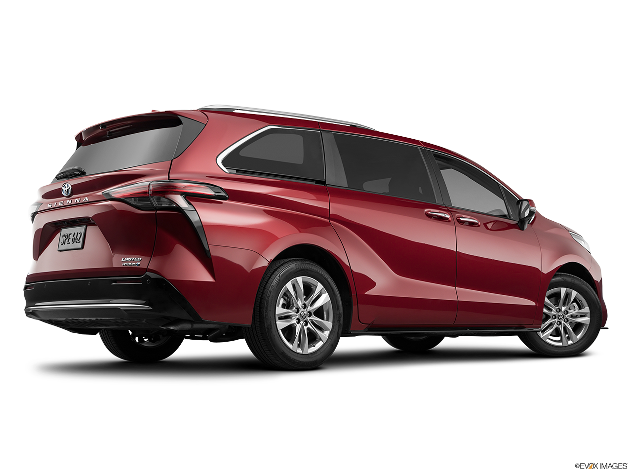 2024 Toyota Sienna LE 8-Passenger