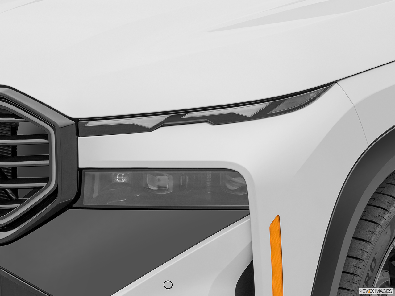 2024 BMW XM Base