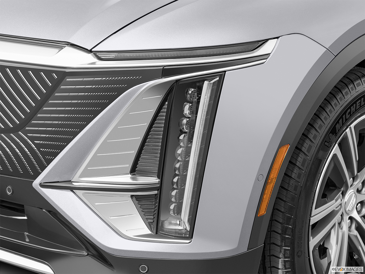 2024 Cadillac LYRIQ Tech