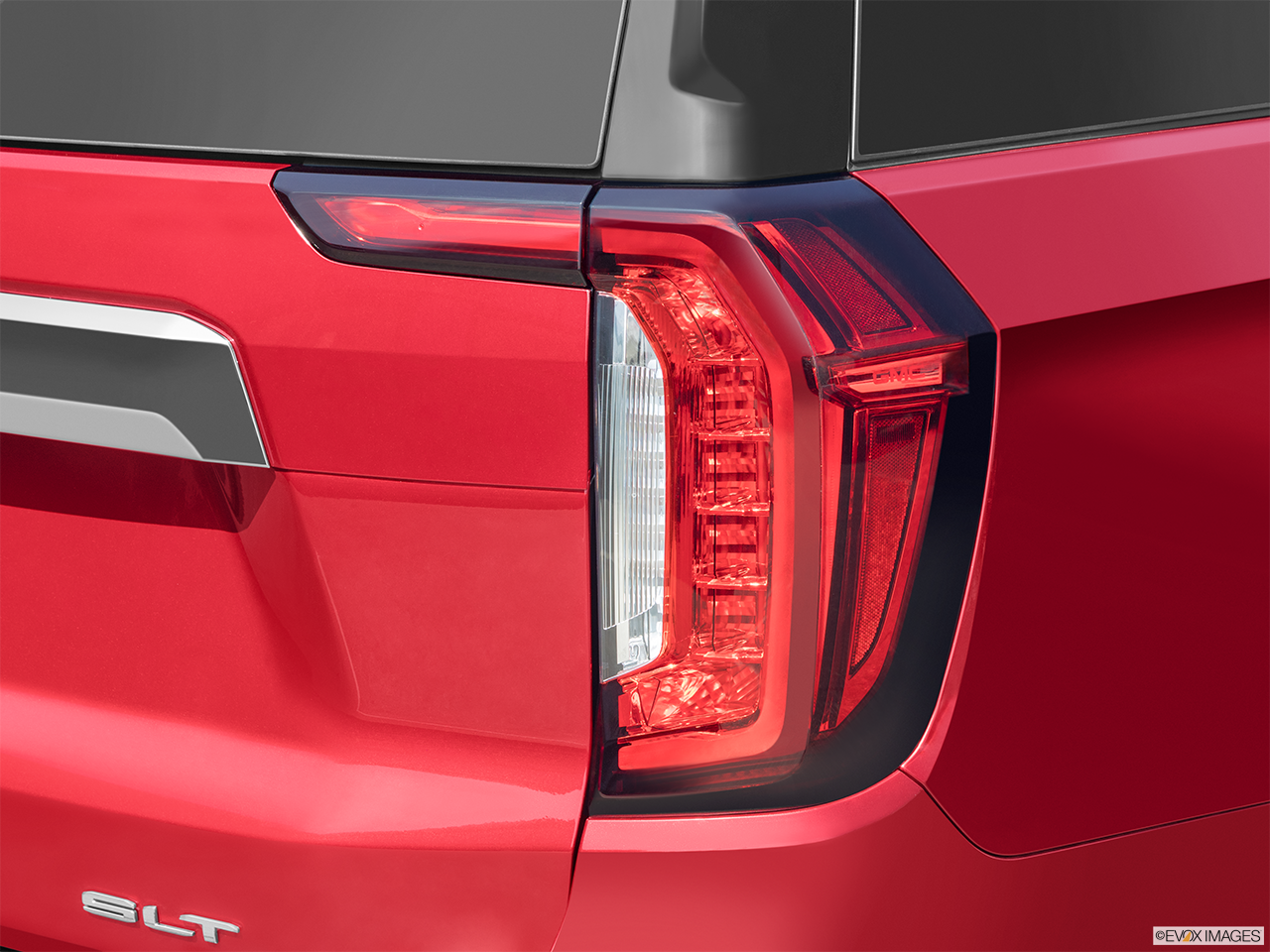 2024 GMC Yukon XL SLE