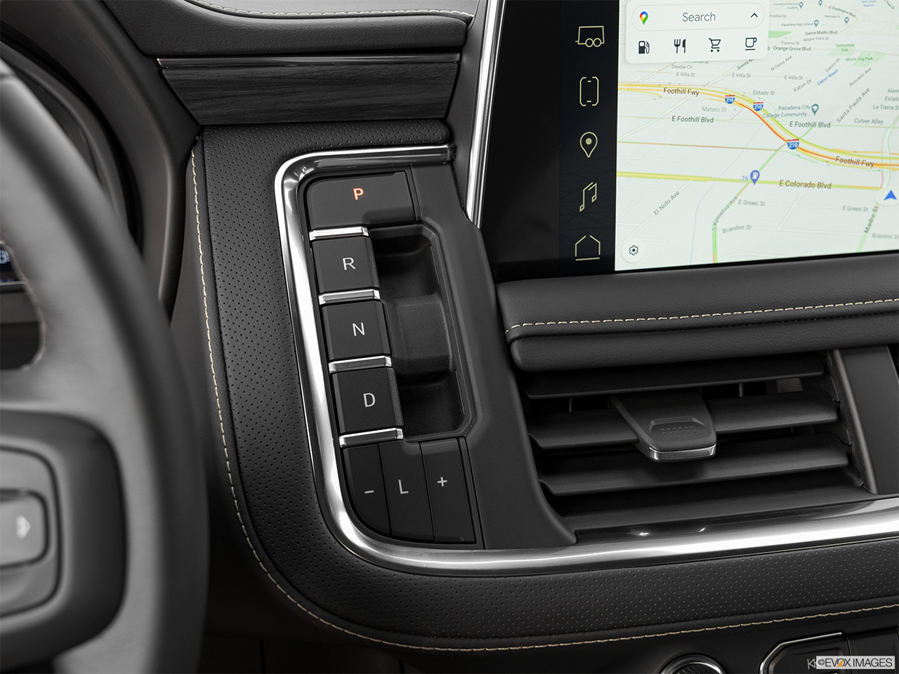 2024 GMC Yukon XL SLE