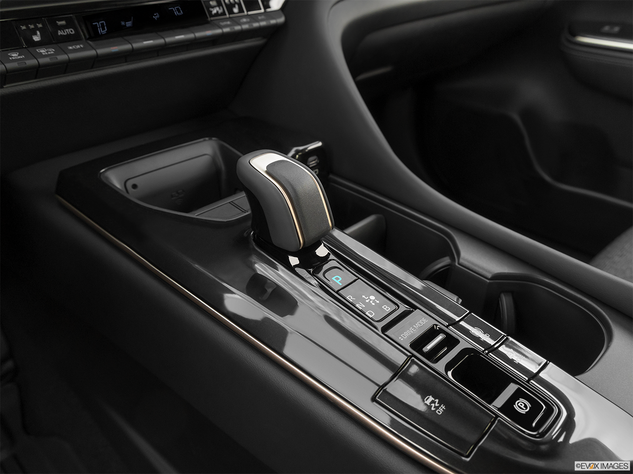 2024 Toyota Crown XLE