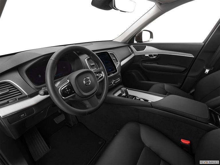 2024 Volvo XC90 B5 Core Bright Theme