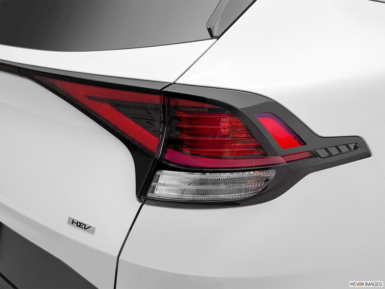 2024 Kia Sportage Hybrid LX