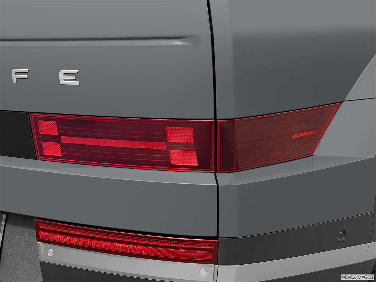 2024 Hyundai SANTA FE SE