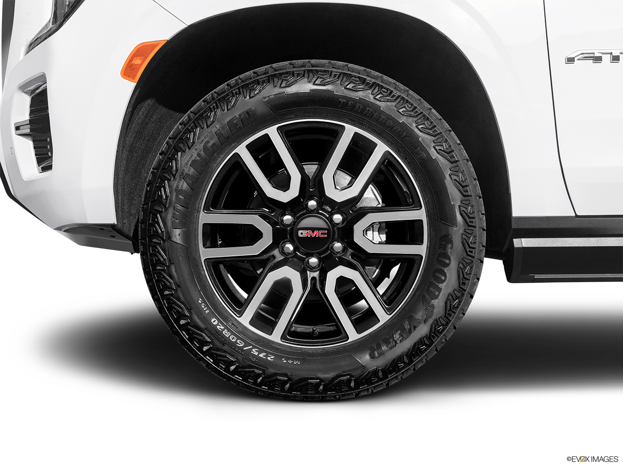 2024 GMC Yukon SLE