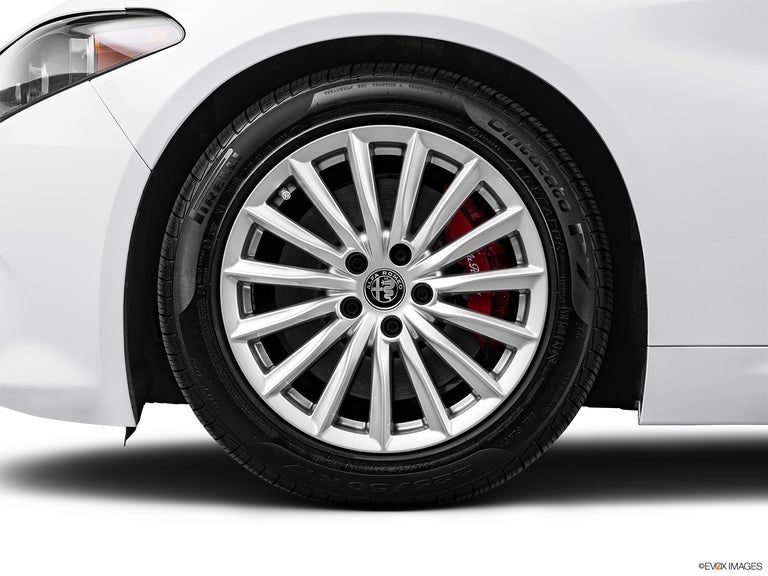 2026 Alfa Romeo Giulia Base