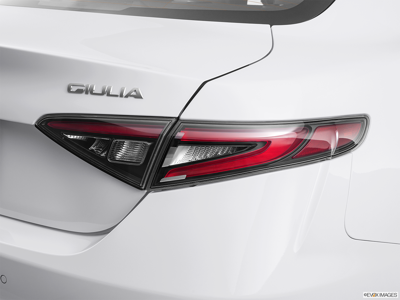 2026 Alfa Romeo Giulia Base