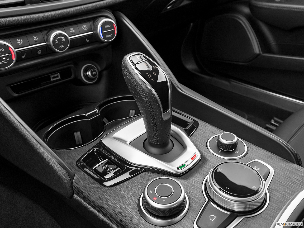 2026 Alfa Romeo Giulia Base
