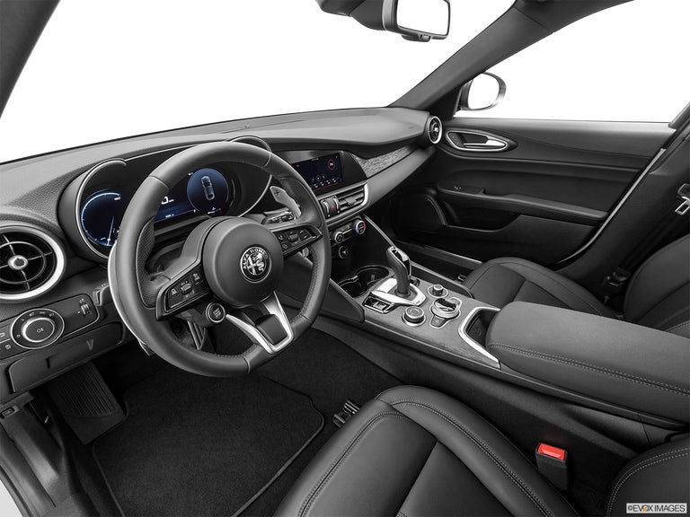 2026 Alfa Romeo Giulia Base