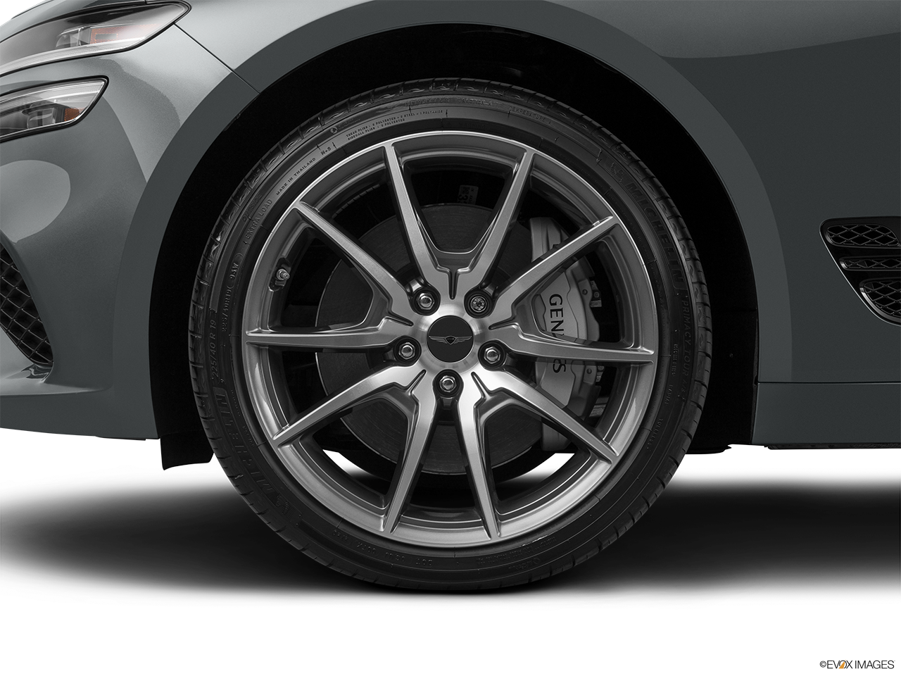 2024 Genesis G70 2.5T Standard