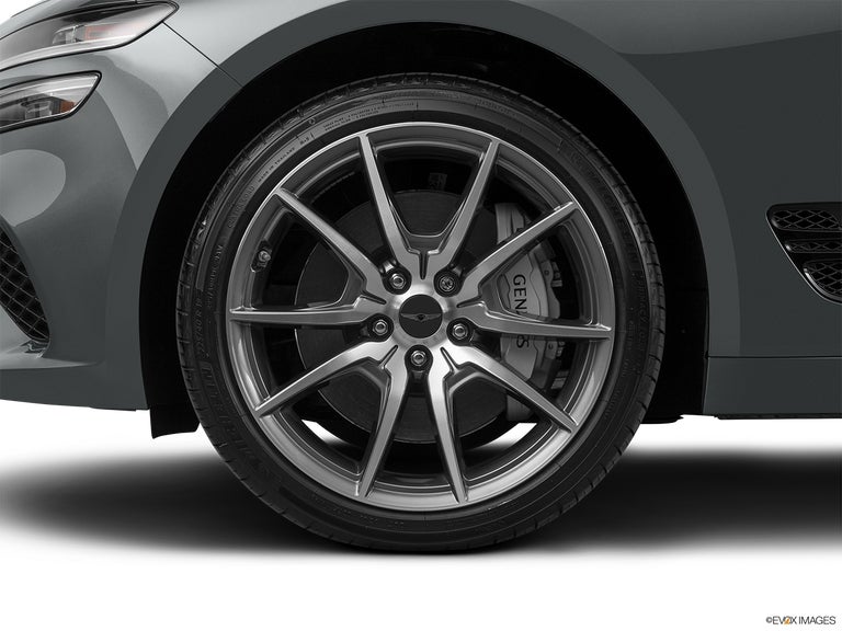2024 Genesis G70 2.5T Standard