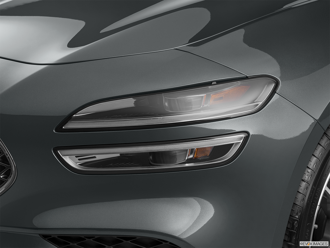 2024 Genesis G70 2.5T Standard