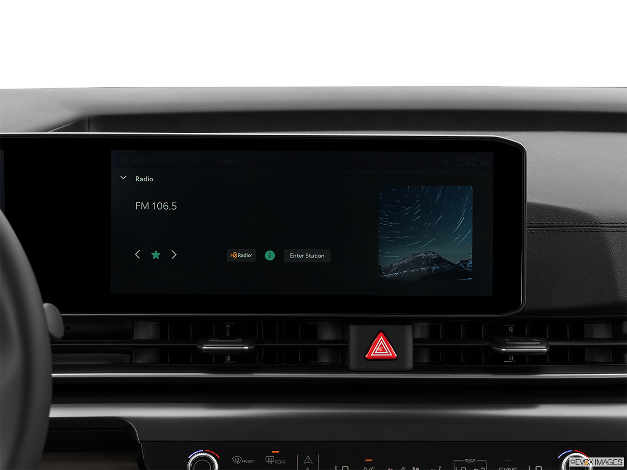 2025 Kia Carnival LX