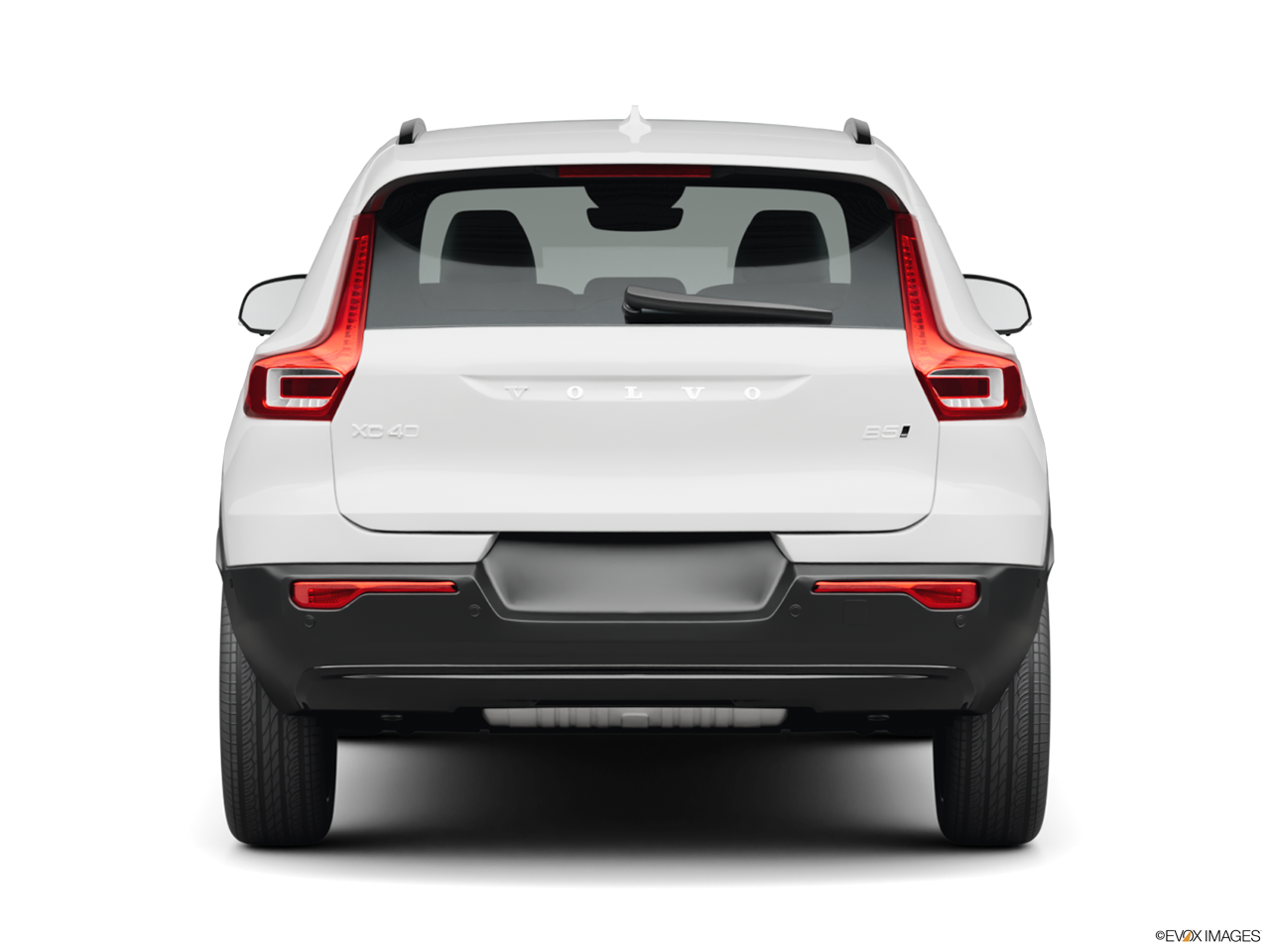 2025 Volvo XC40 B5 Core Bright Theme