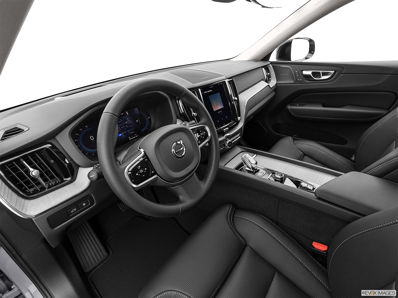 2027 Volvo XC60 B5 Ultra Black Edition
