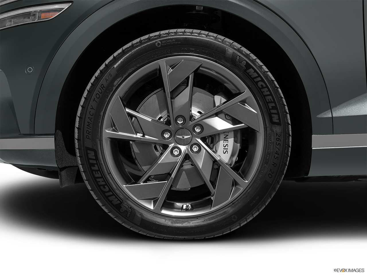 2026 Genesis Electrified GV70 Standard