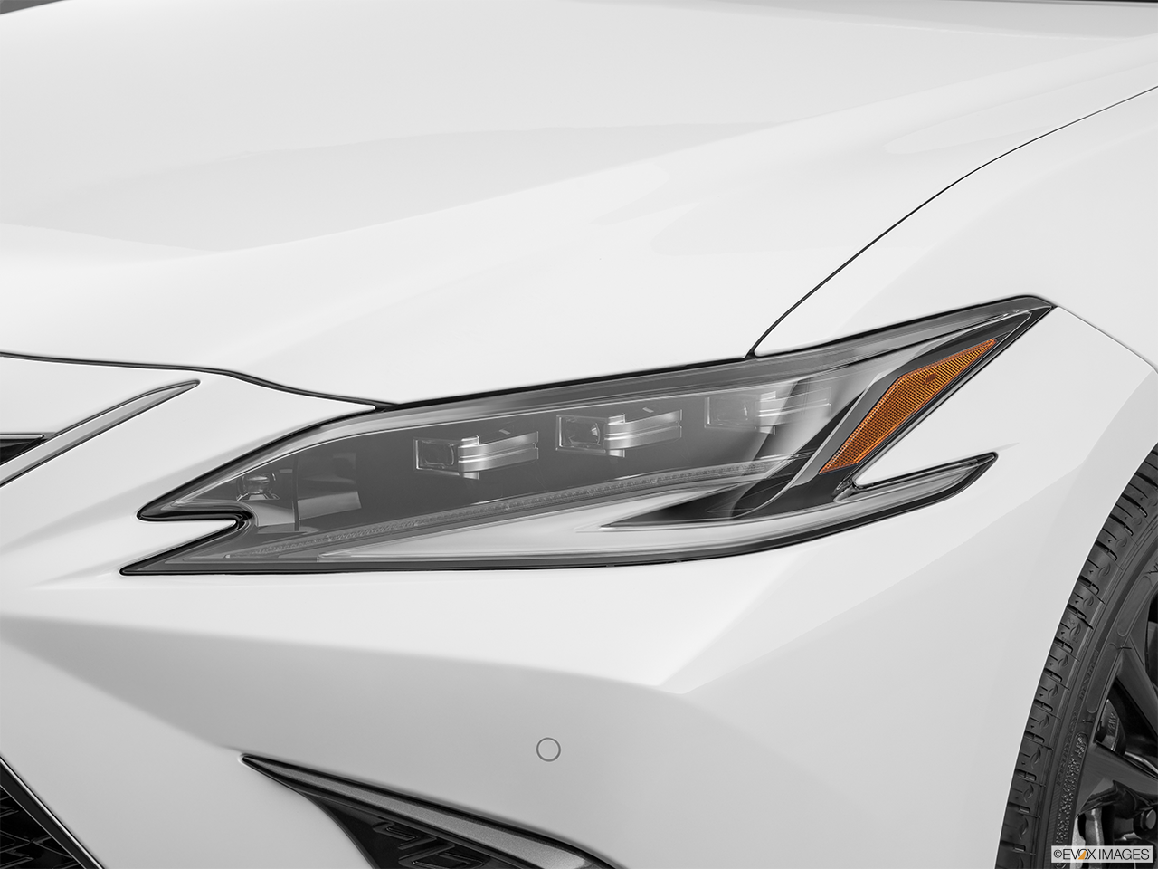 2025 Lexus ES 350 Base