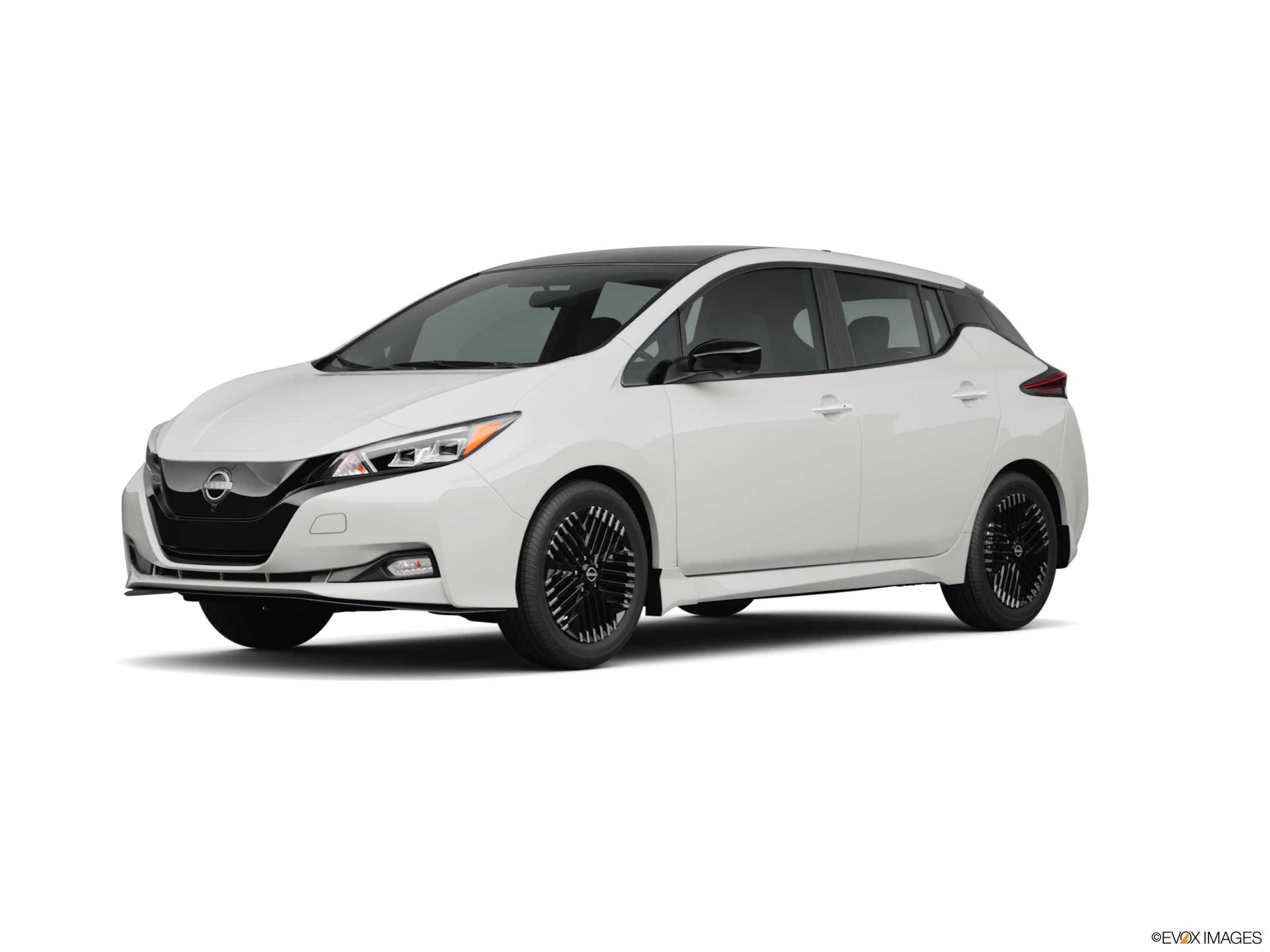 2025 Nissan LEAF