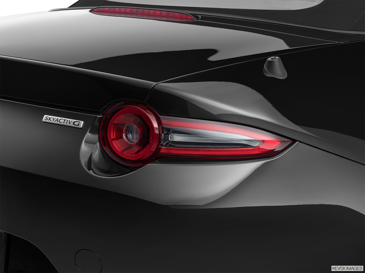 2024 Mazda MX-5 Miata Sport