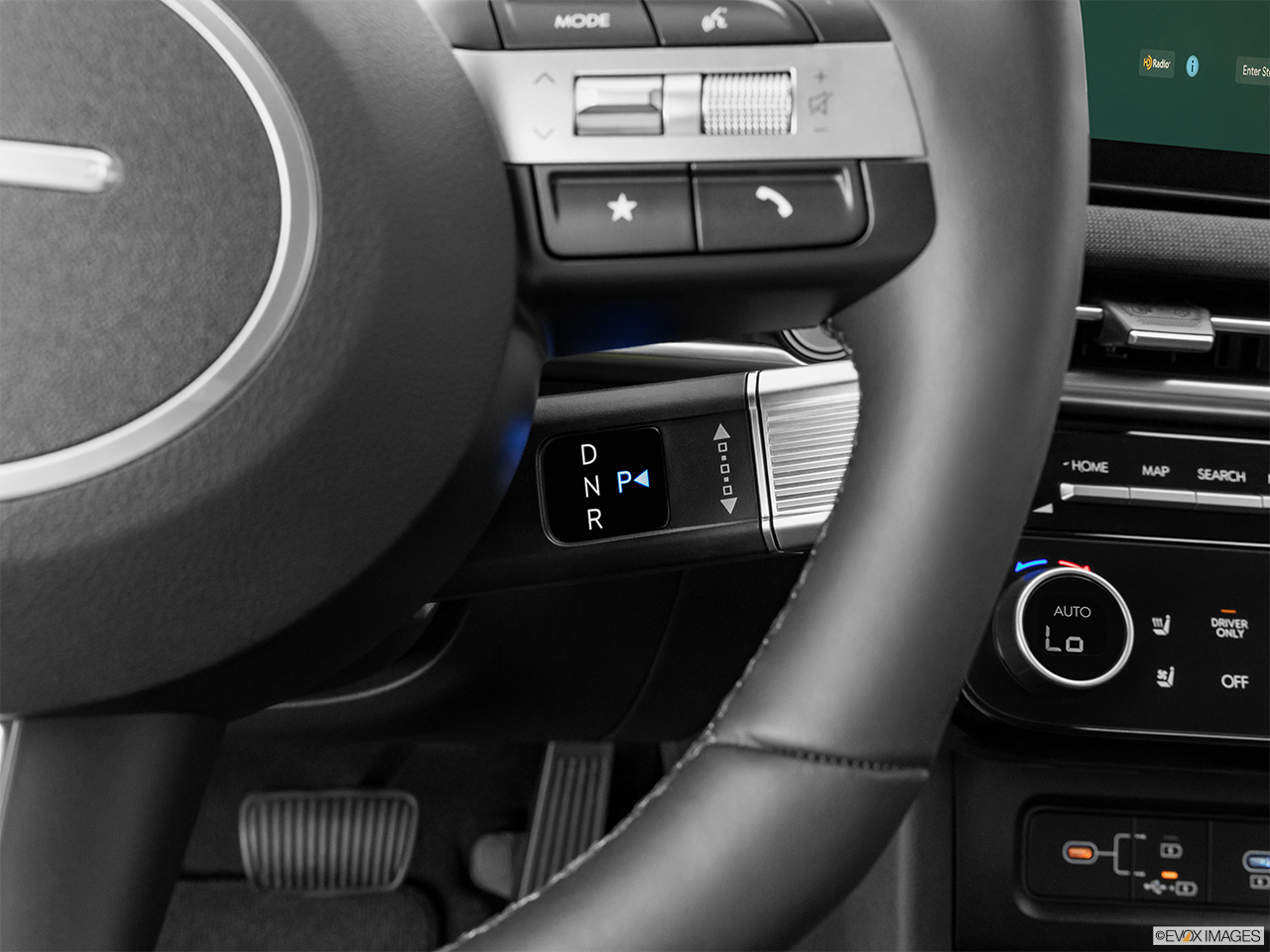 2026 Hyundai TUCSON Hybrid SE