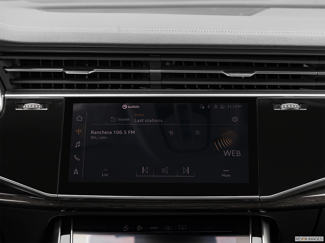 2024 Audi Q7 quattro Premium 45 TFSI