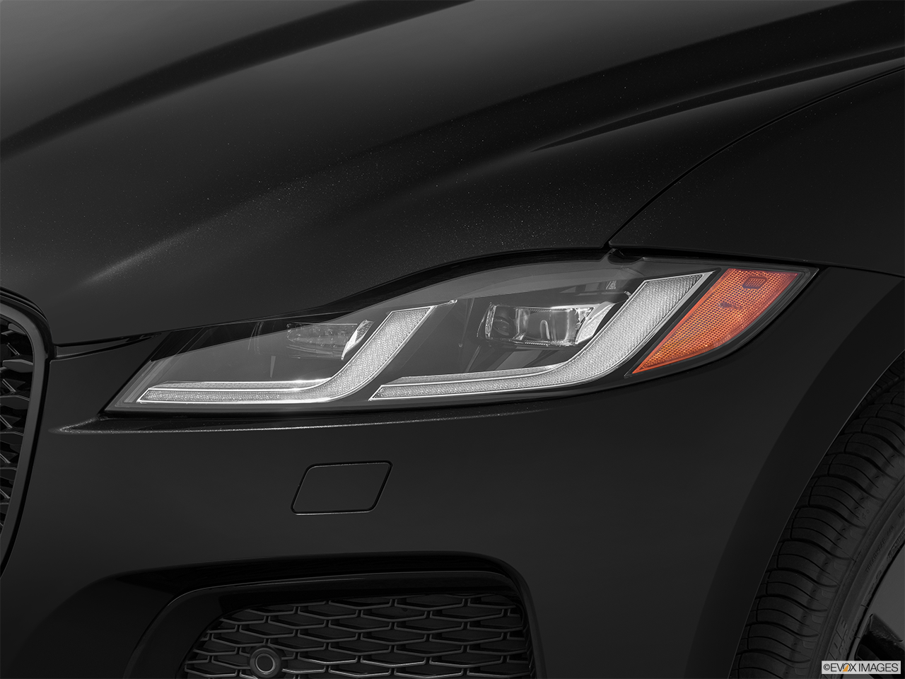 2026 Jaguar F-PACE P250 R-Dynamic S