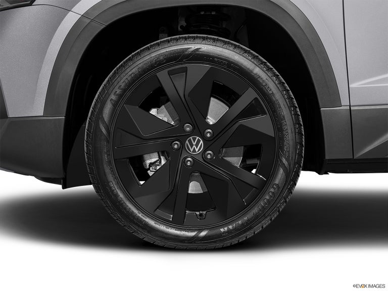 2025 Volkswagen Taos S