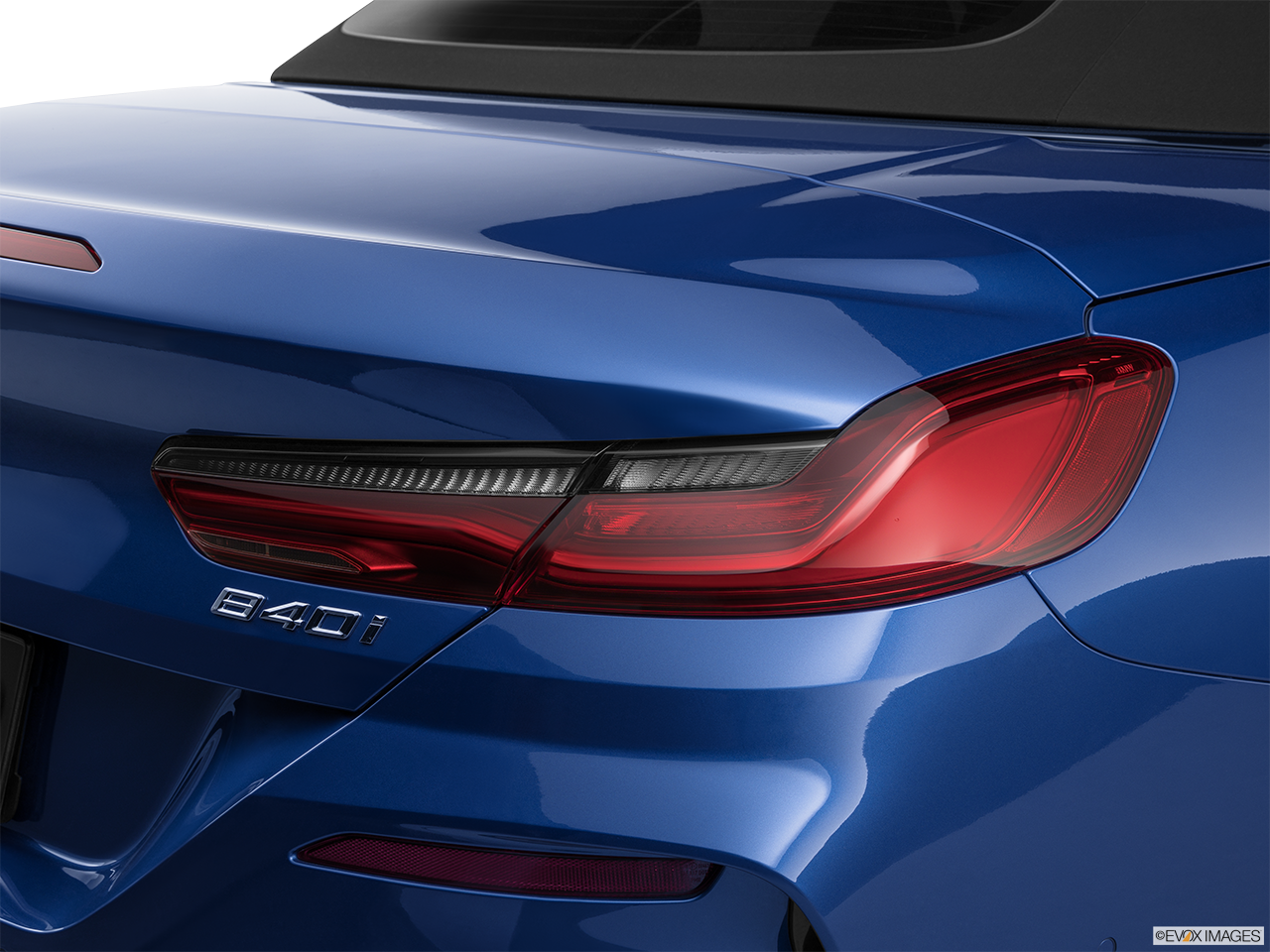 2025 BMW 8 Series 840i
