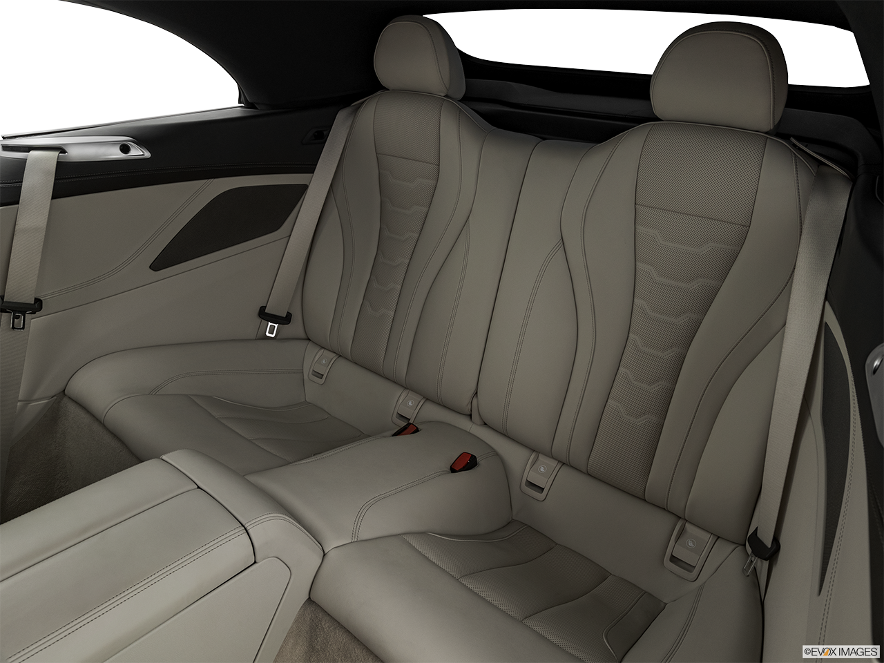 2025 BMW 8 Series 840i
