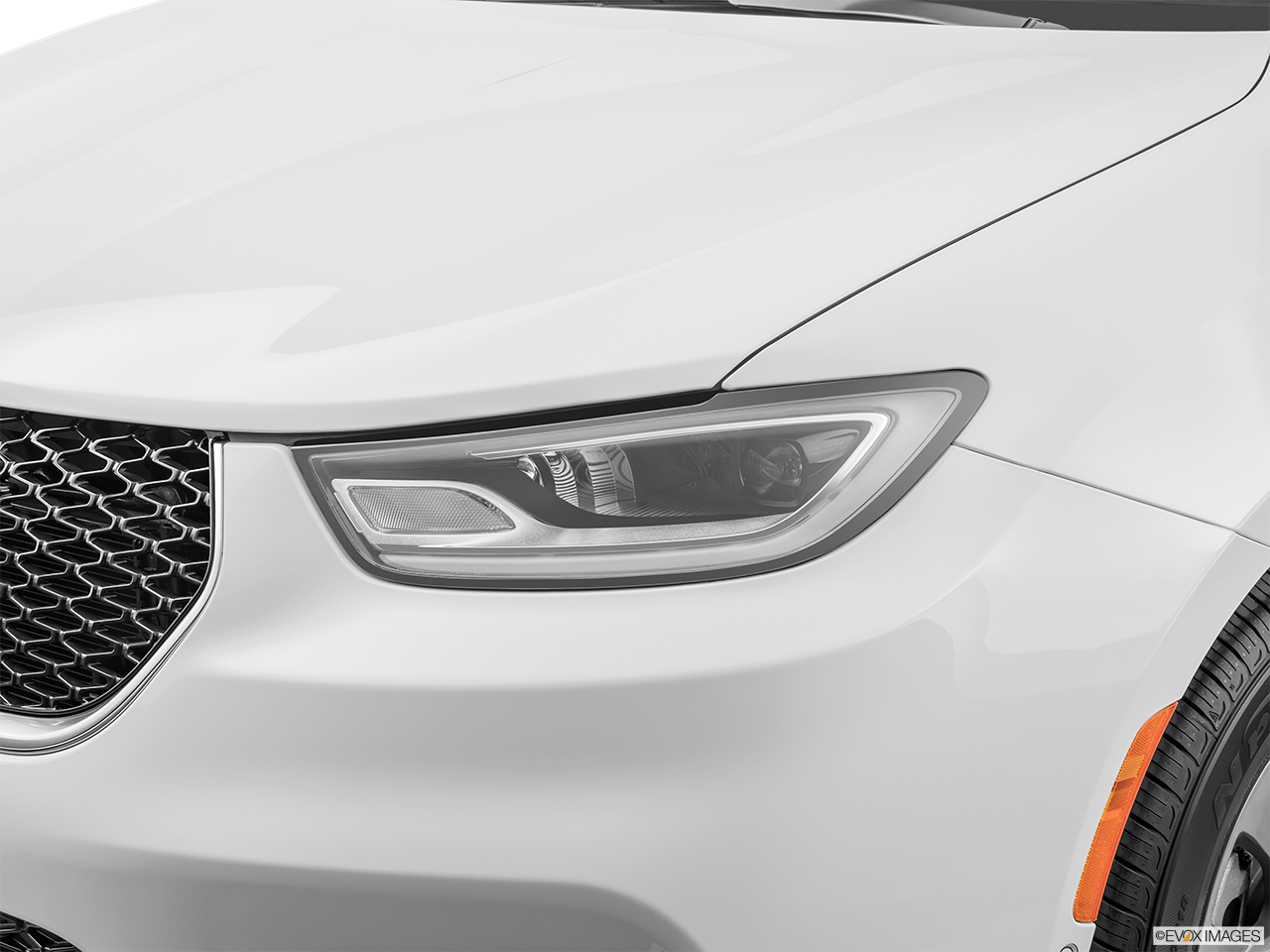 2026 Chrysler Pacifica Plug-In Hybrid Select
