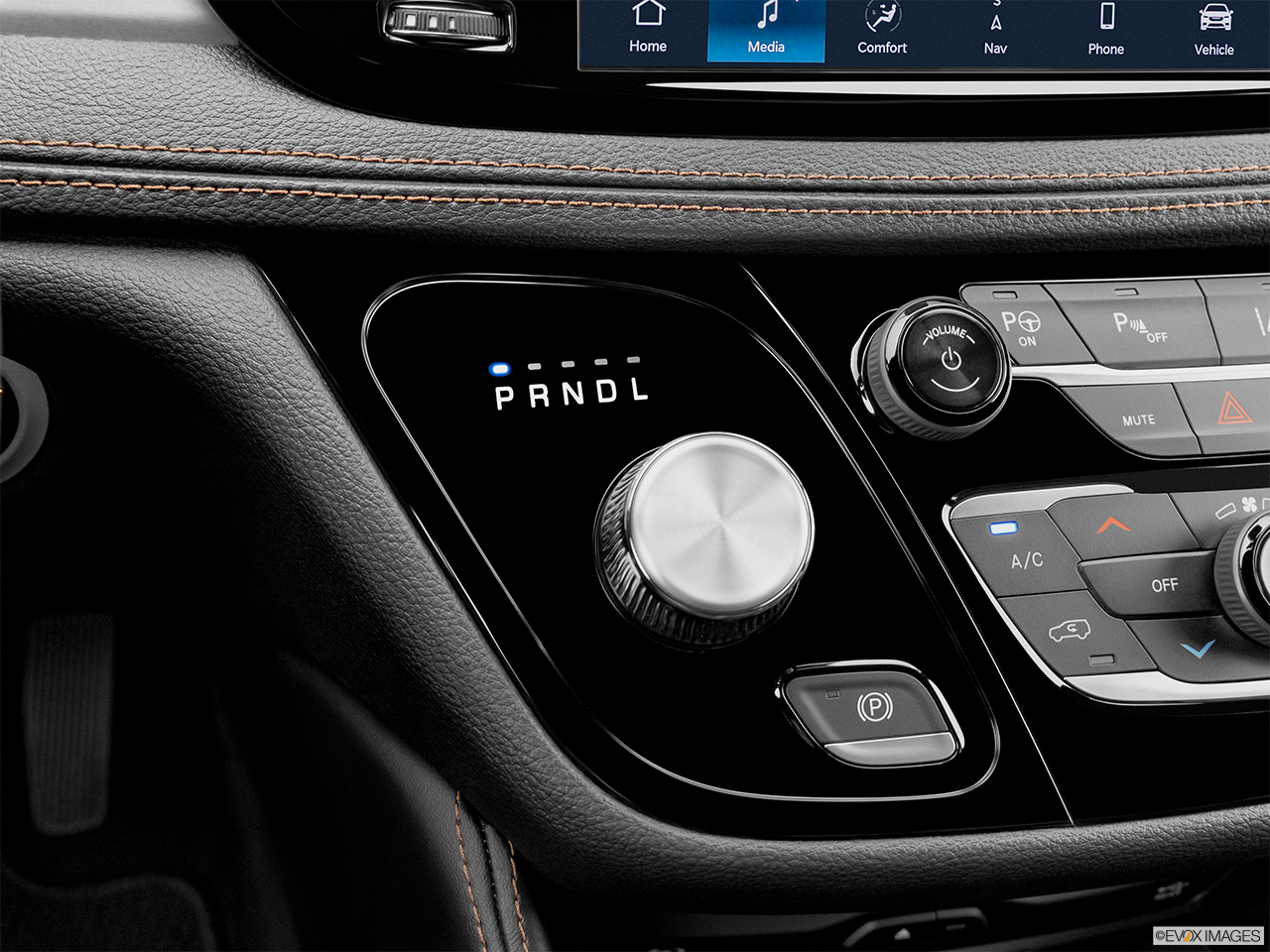 2026 Chrysler Pacifica Plug-In Hybrid Select