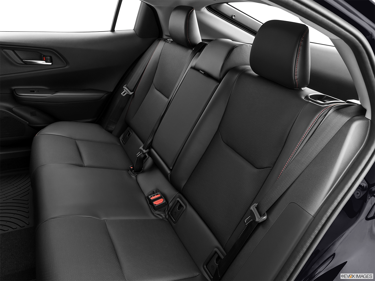 2025 Toyota Prius Plug-in Hybrid SE