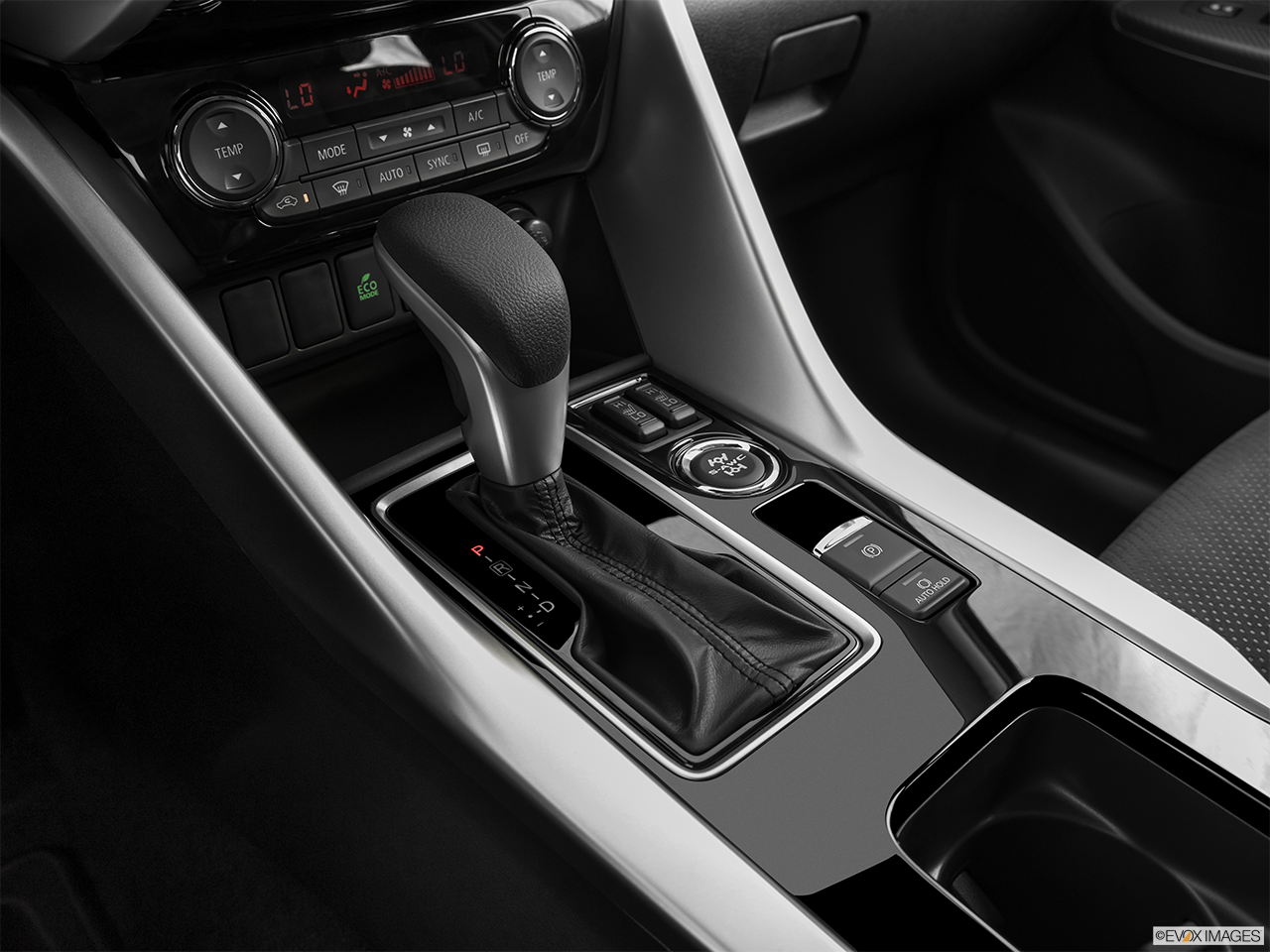 2025 Mitsubishi Eclipse Cross ES