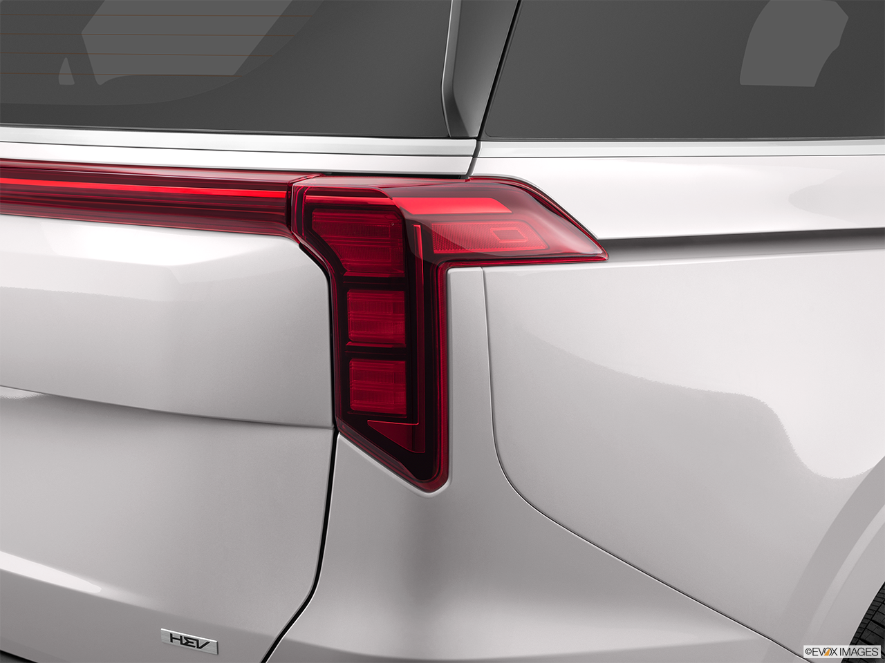2025 Kia Carnival Hybrid LXS