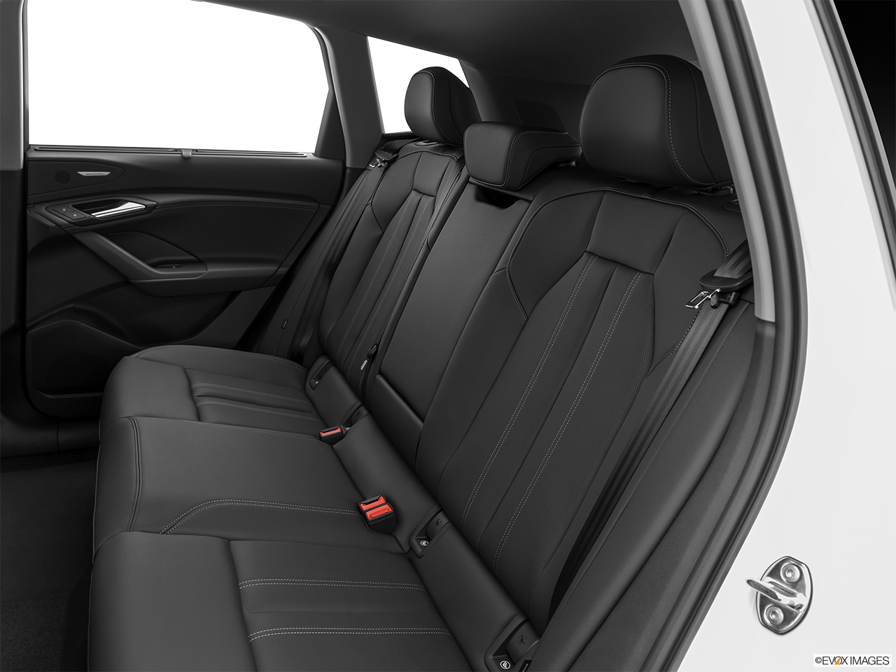 2025 Audi Q6 e-tron Premium