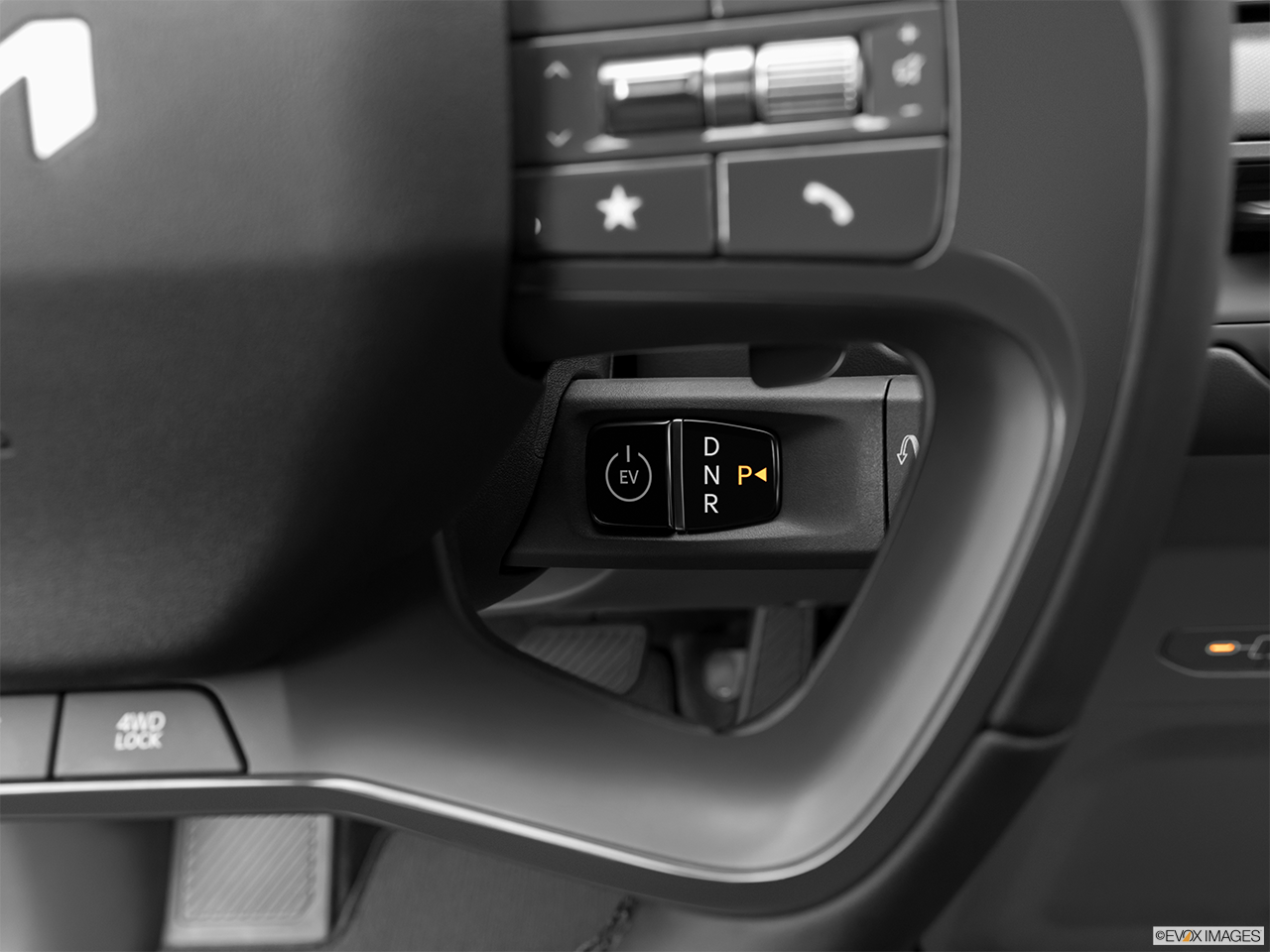 2025 Kia EV9 Light