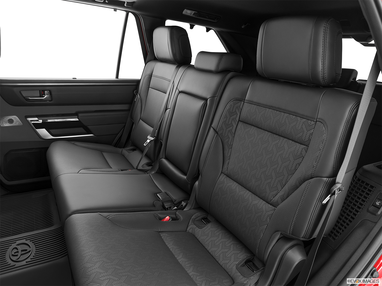 2025 Toyota Sequoia SR5