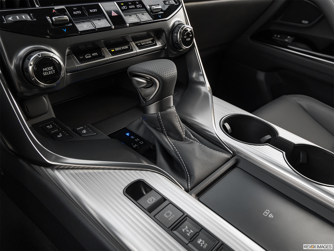 2025 Lexus LX 600 Premium