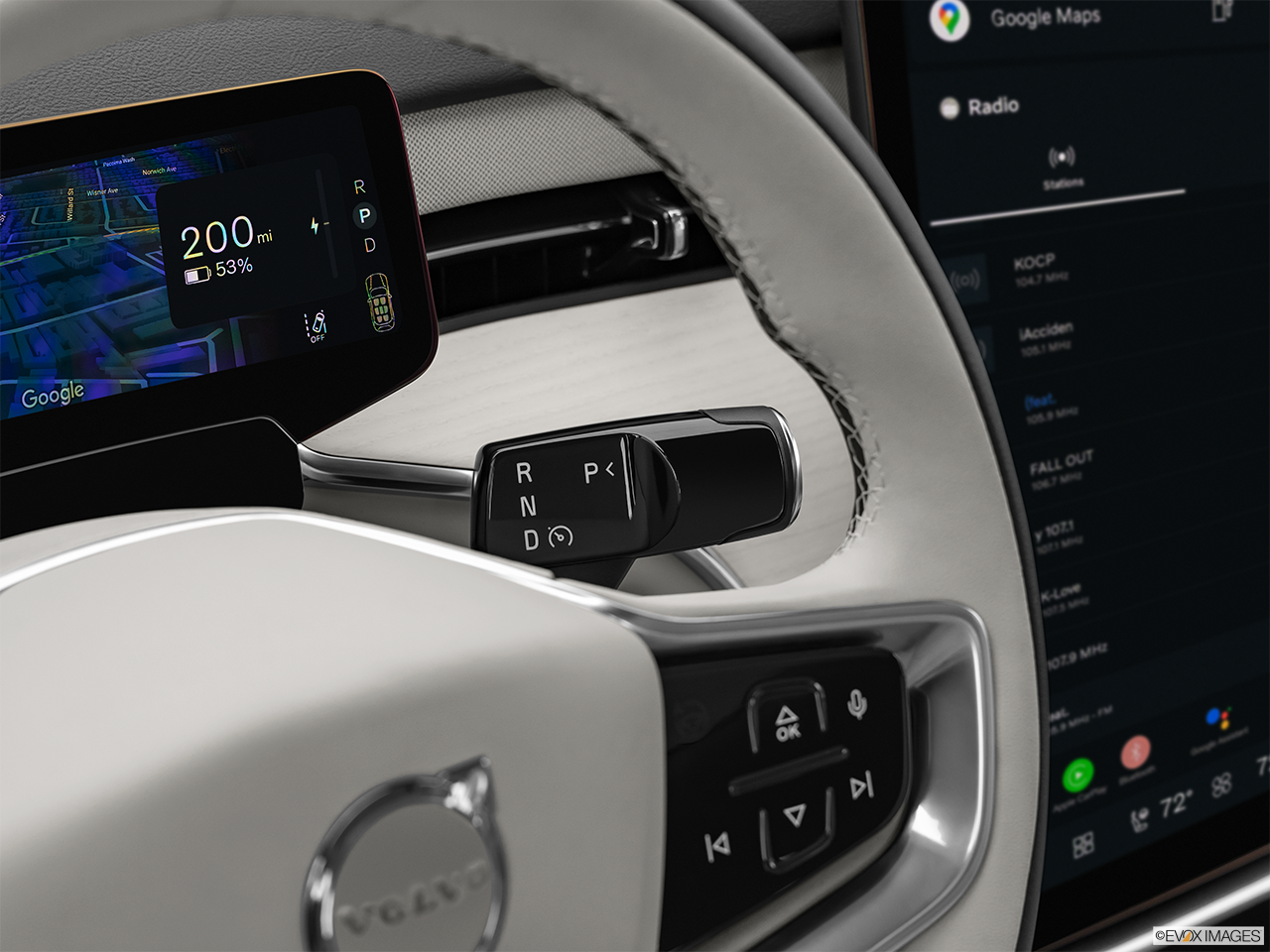 2026 Volvo EX90 Plus