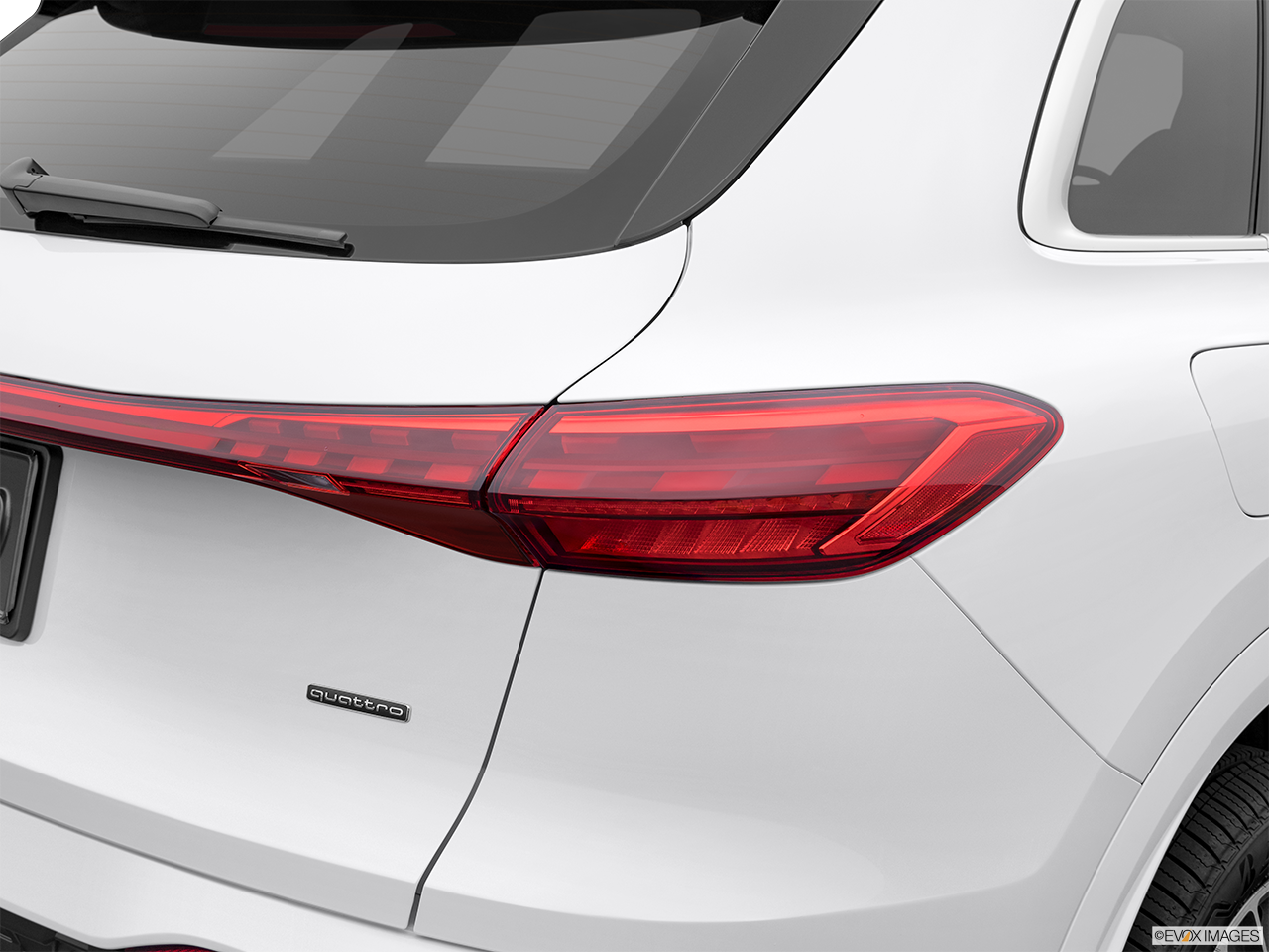 2026 Audi Q5 quattro Premium TFSI