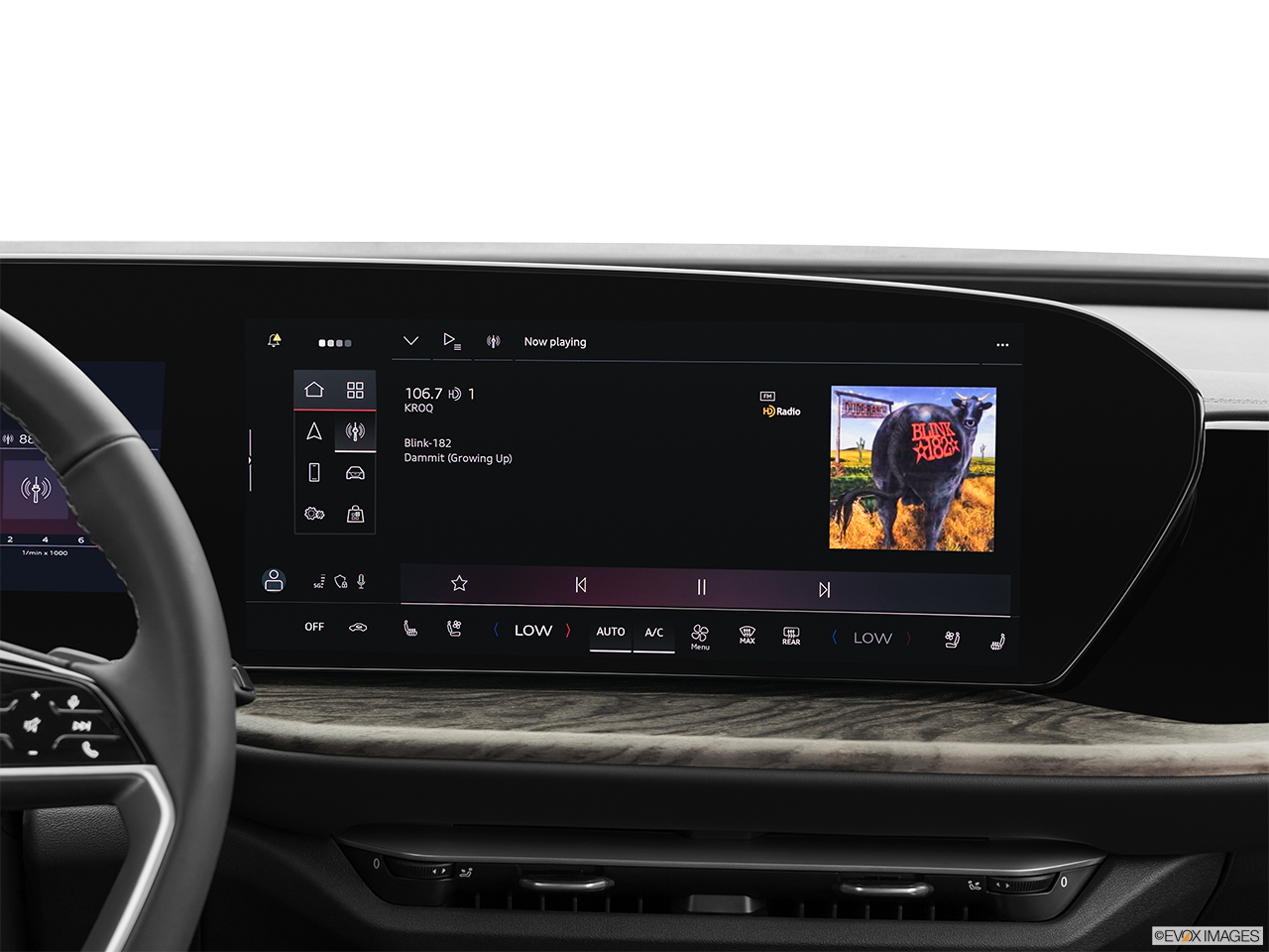 2026 Audi Q5 quattro Premium TFSI
