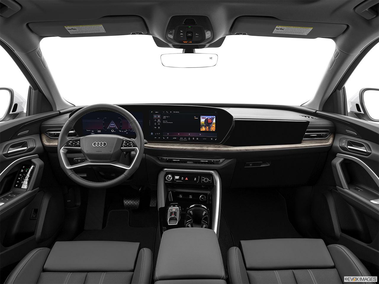 2026 Audi Q5 quattro Premium TFSI